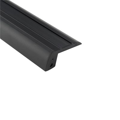 Escalier de cinéma flairant le profil 65mm×28mm de LED avec l'anti caoutchouc de glissement