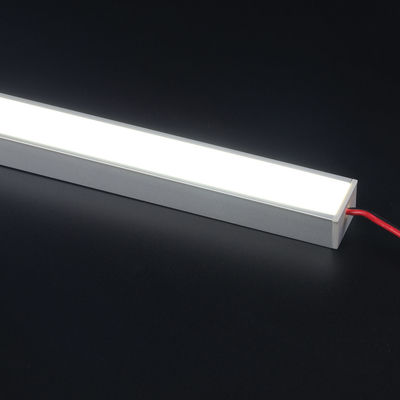 Diffuseur monté en surface anodisé par argent de PC de profil de LED pour l'éclairage de cuisine