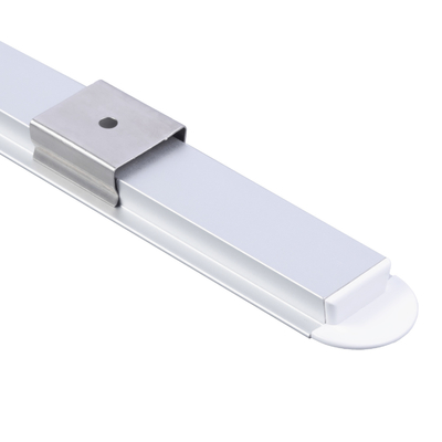 Profil en aluminium de la bande LED de LED avec des montures de couverture de PC et des agrafes de montage