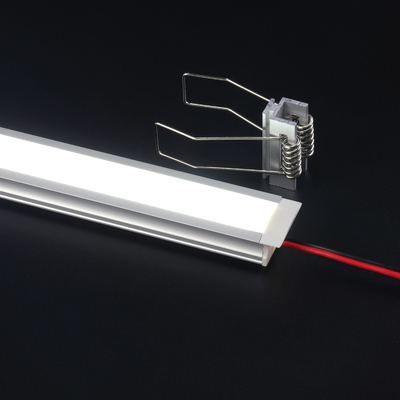 U forment la Manche en aluminium de lumière des meubles LED, profil enfoncé en aluminium argenté de LED