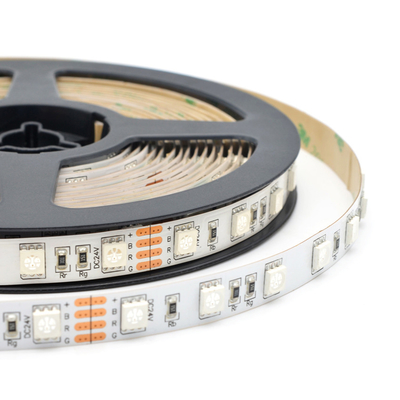 La lumière Fléchirible de bande de LED 5050 a placé le C.C 24V 12V 60 de RVB pour la construction