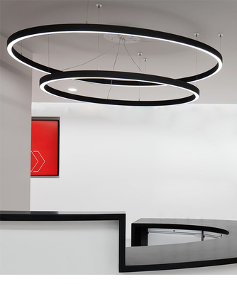 La Manche en aluminium ronde de LED pour la couleur noire Pliable de lumières de bande de LED